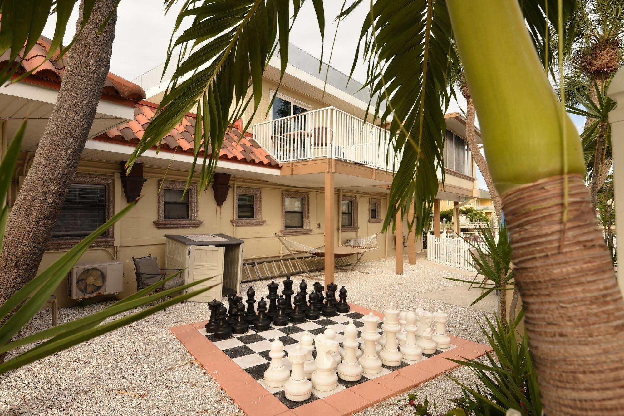 Bay Palms Waterfront Resort - Hotel And Marina St. Pete Beach Exterior foto